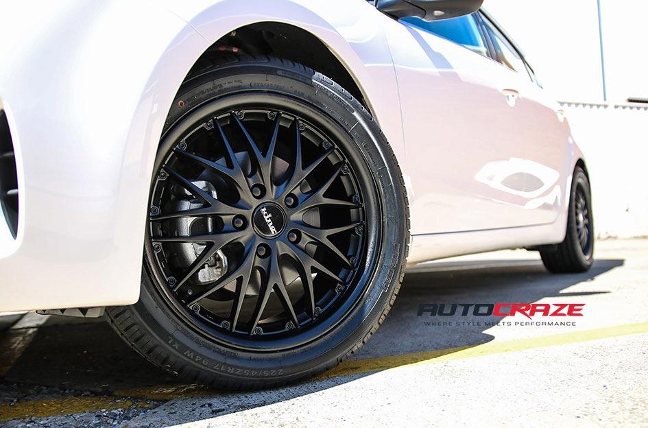 KIA-CERATO-CATALINA-MATTE-BLACK
